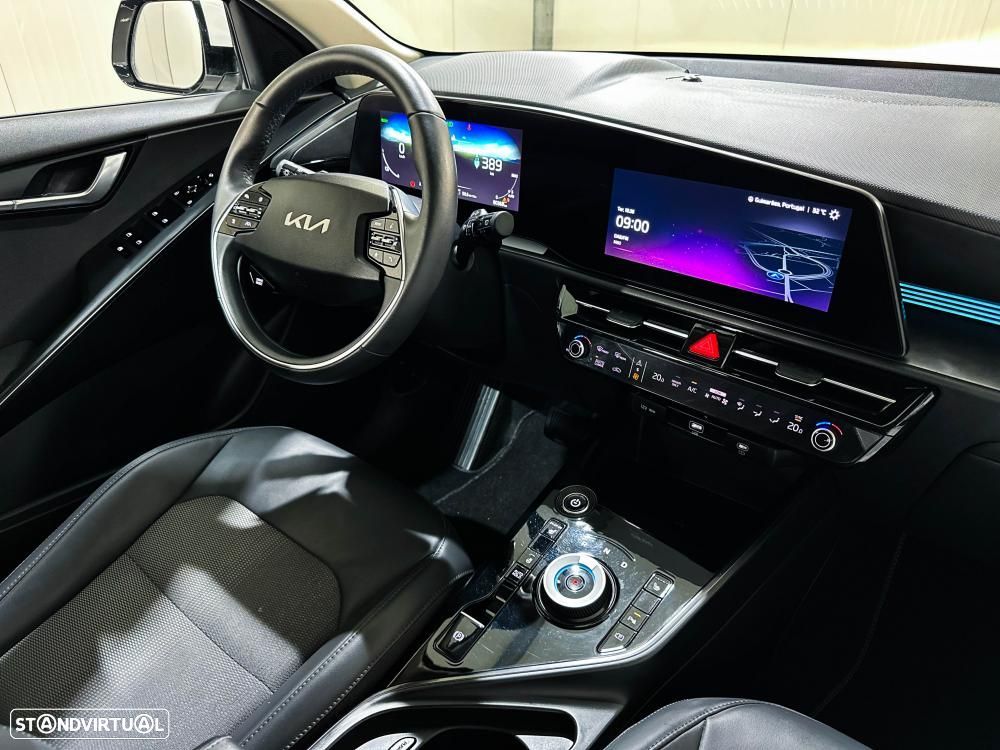 Kia Niro EV 64kWh Drive - 33