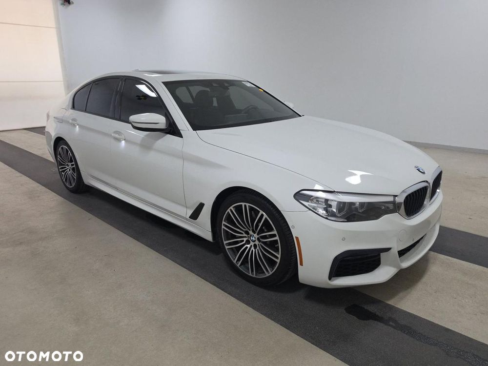 BMW Seria 5 530i xDrive M Sport sport - 4