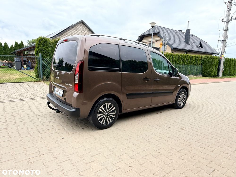 Peugeot Partner 98 VTi Family - 18