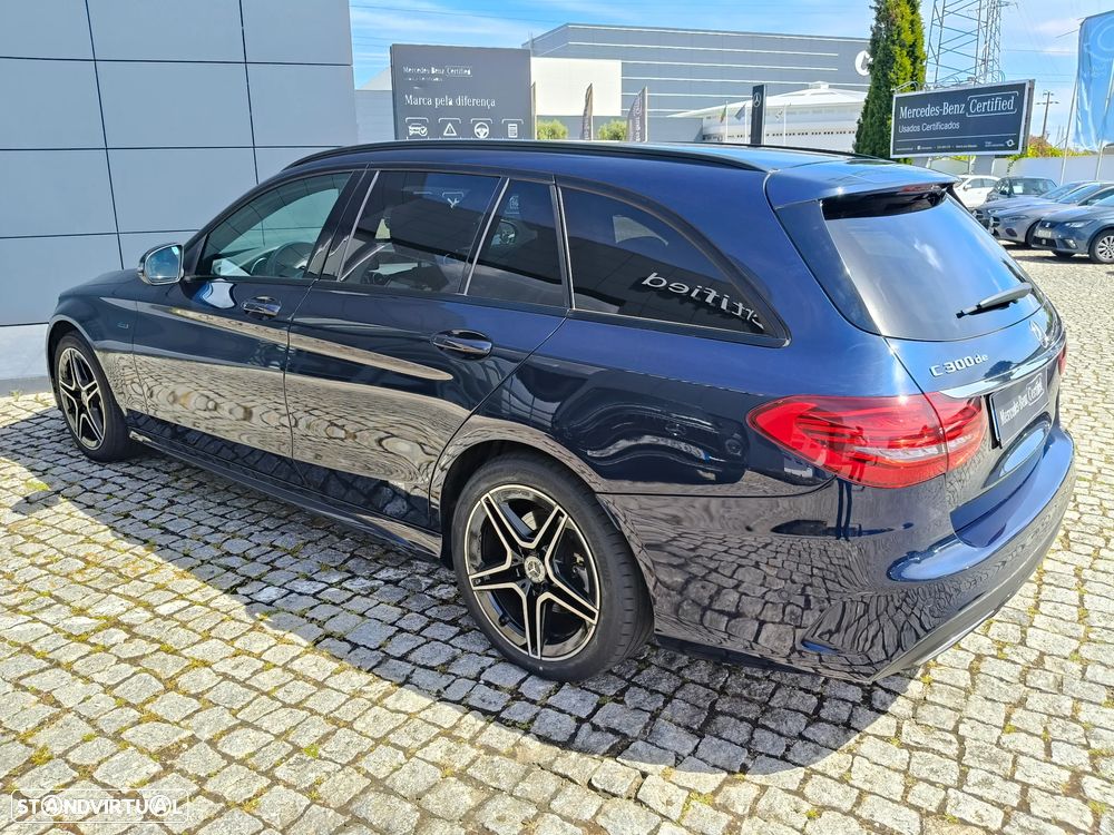 Mercedes-Benz C 300 de AMG Line - 12