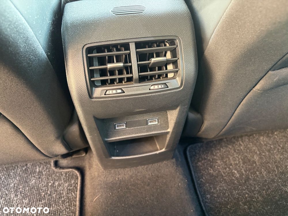 Peugeot 308 1.5 BlueHDi Allure S&S EAT8 - 14