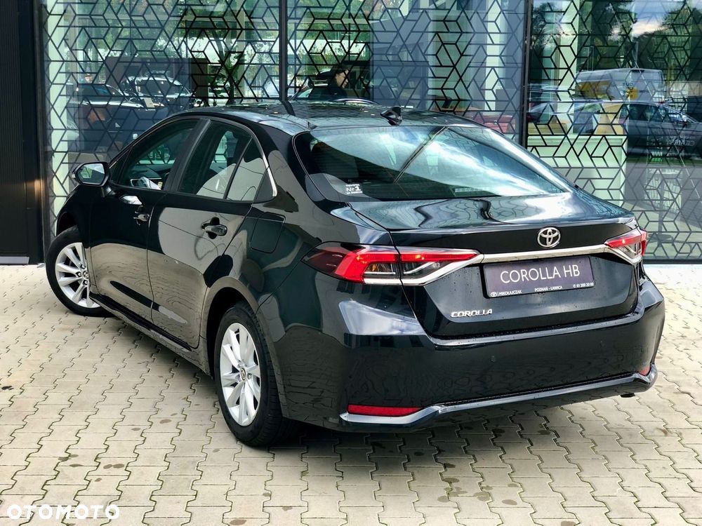 Toyota Corolla - 8
