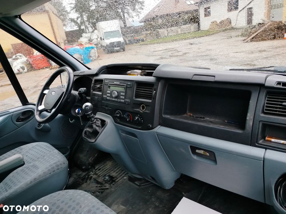 Ford TRANSIT DOKA 6 OSOBOWY - 9