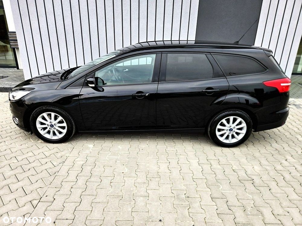 Ford Focus - 35