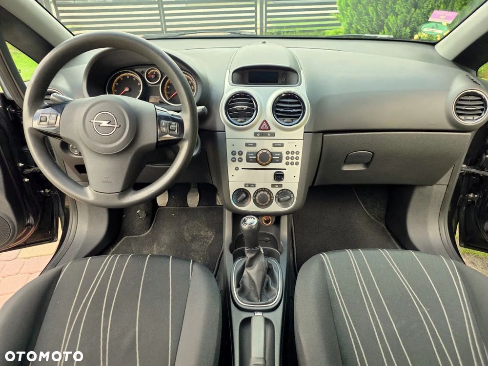 Opel Corsa 1.4 16V Enjoy - 4