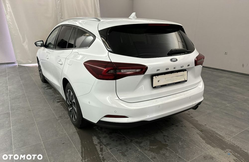 Ford Focus - 2