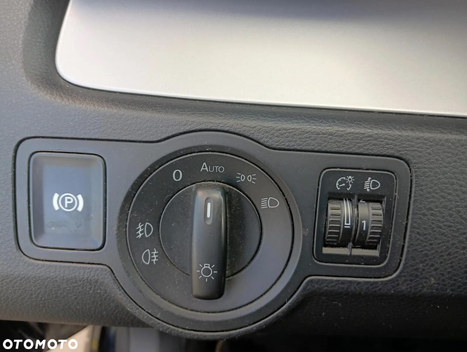 Volkswagen Passat 2.0 TDI Sportline DSG - 20