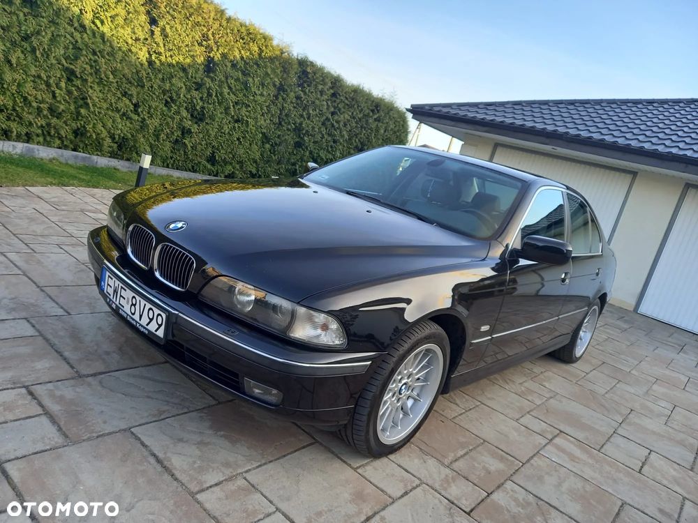 BMW Seria 5 - 1