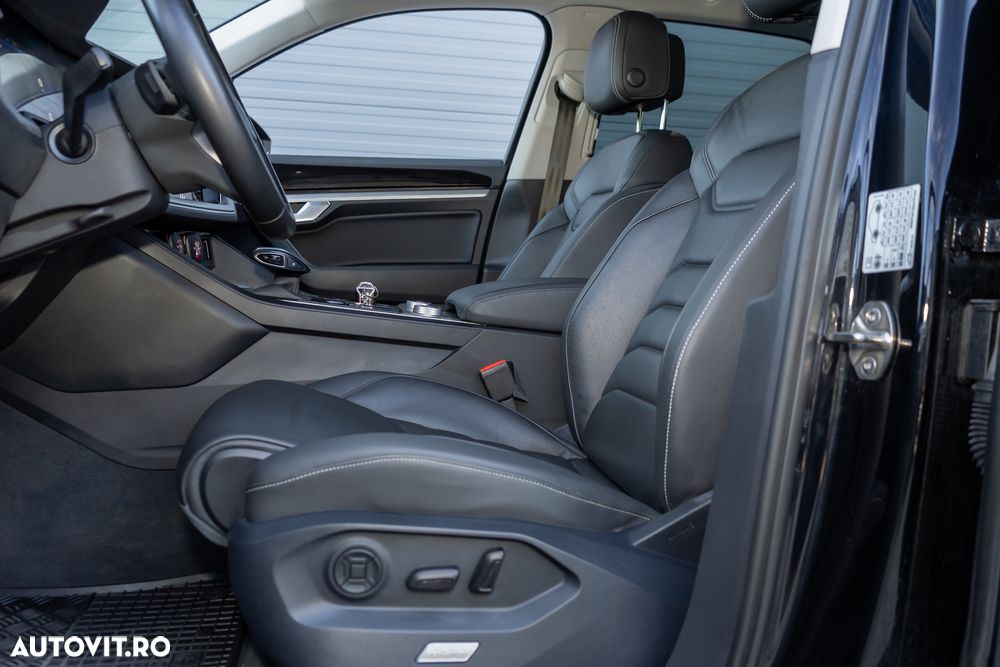 Volkswagen Touareg 3.0 V6 TDI SCR 4Motion Automatik Elegance - 9