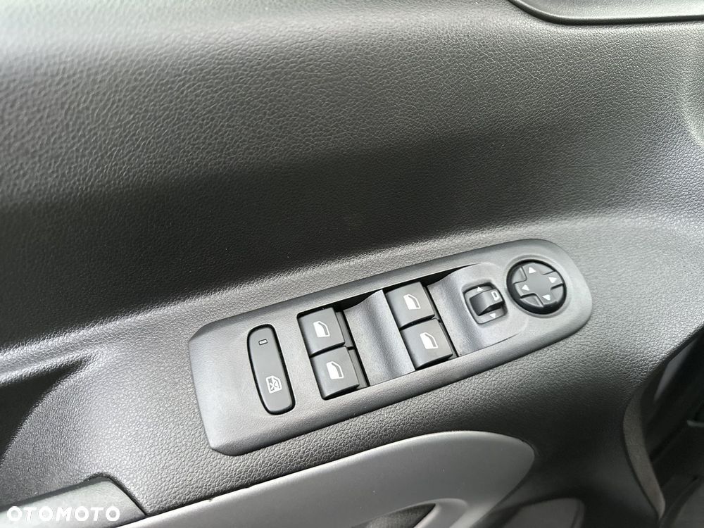Toyota Proace City Verso 1.5 D-4D Business - 22