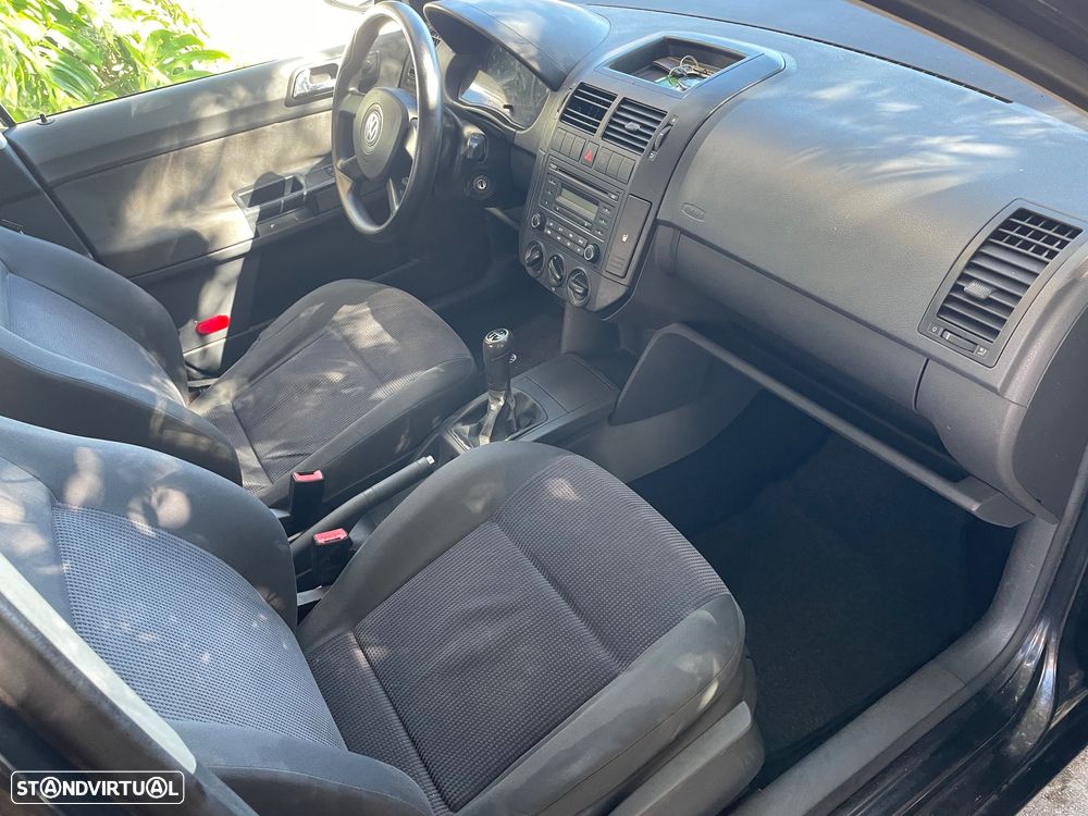 VW Polo 1.2 Confortline - 19