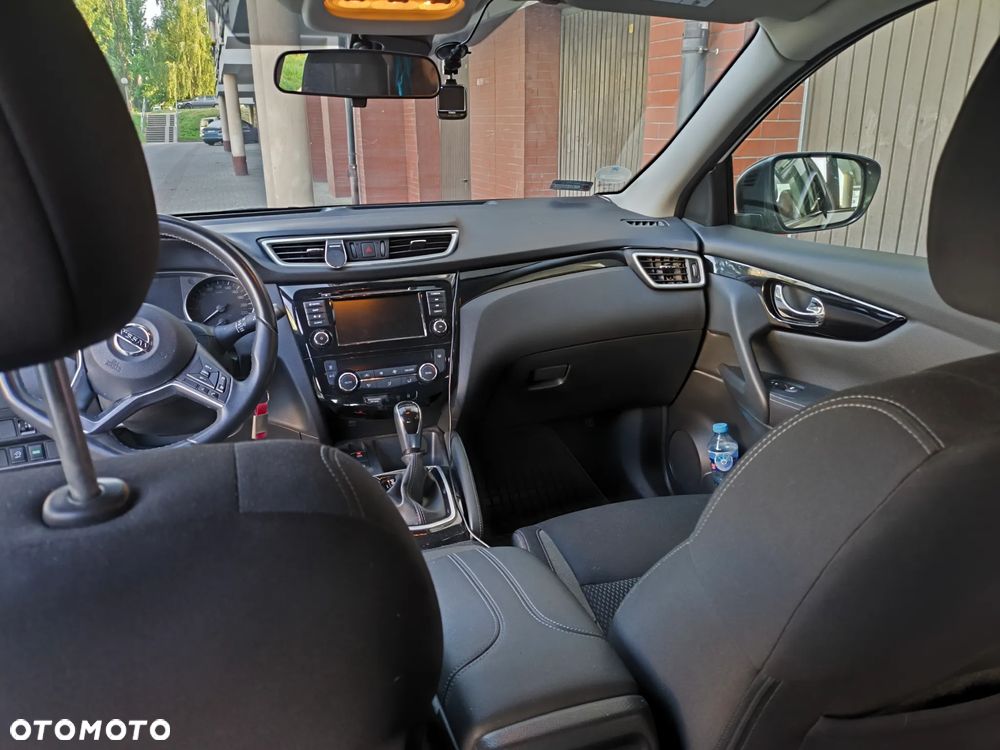 Nissan Qashqai 1.3 DIG-T Acenta DCT - 10