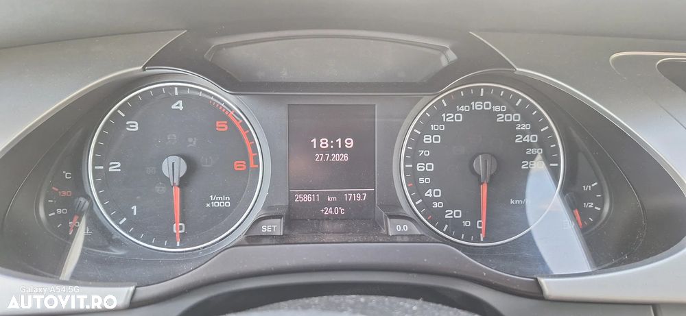 Audi A4 Limuzina 2.0 TDI B8 - 4