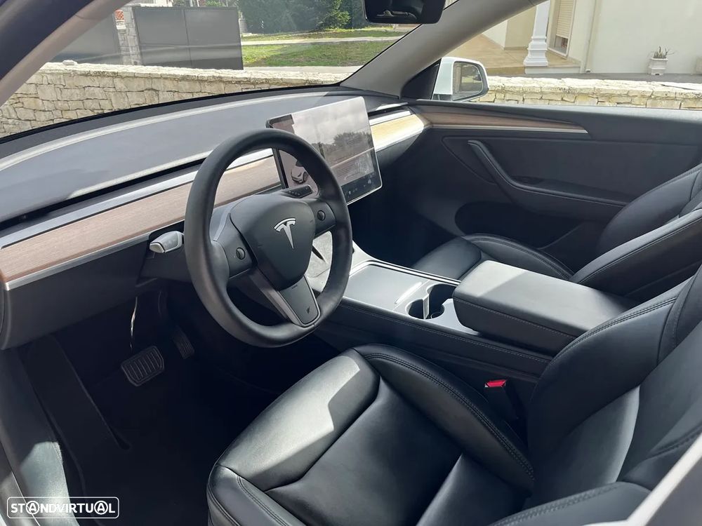 Tesla Model Y Long Range Tração Integral - 16