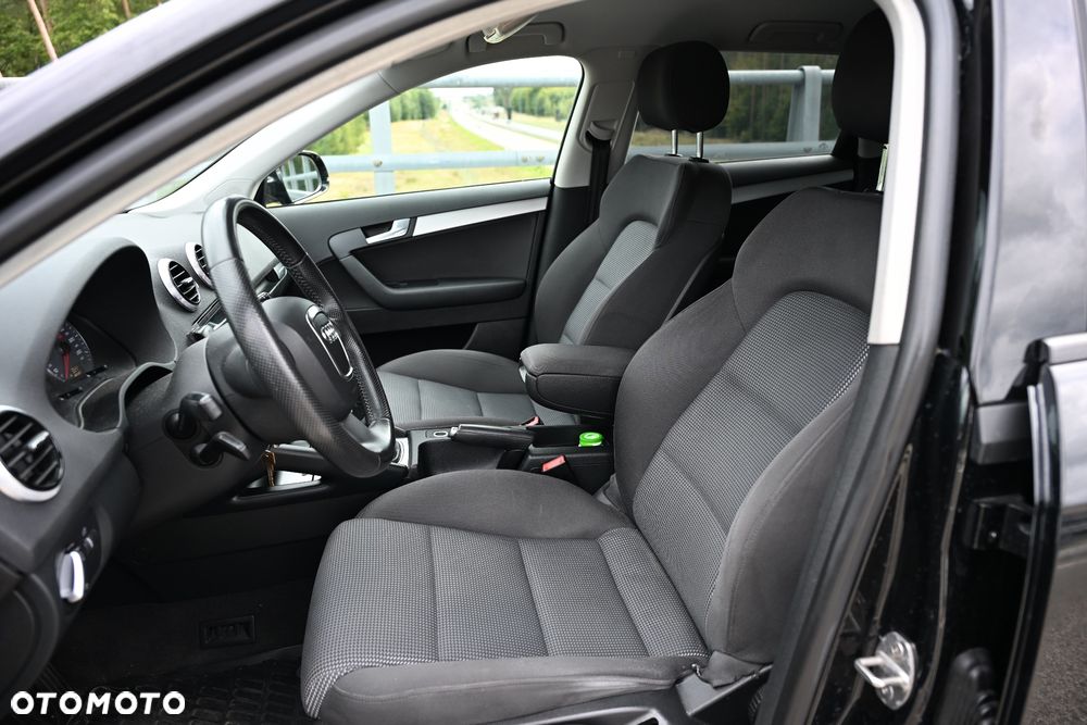 Audi A3 Sportback - 10