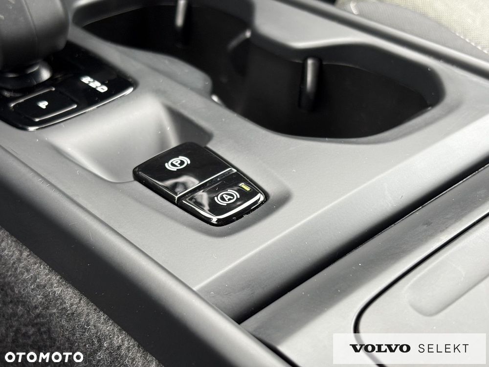 Volvo XC 40 - 19