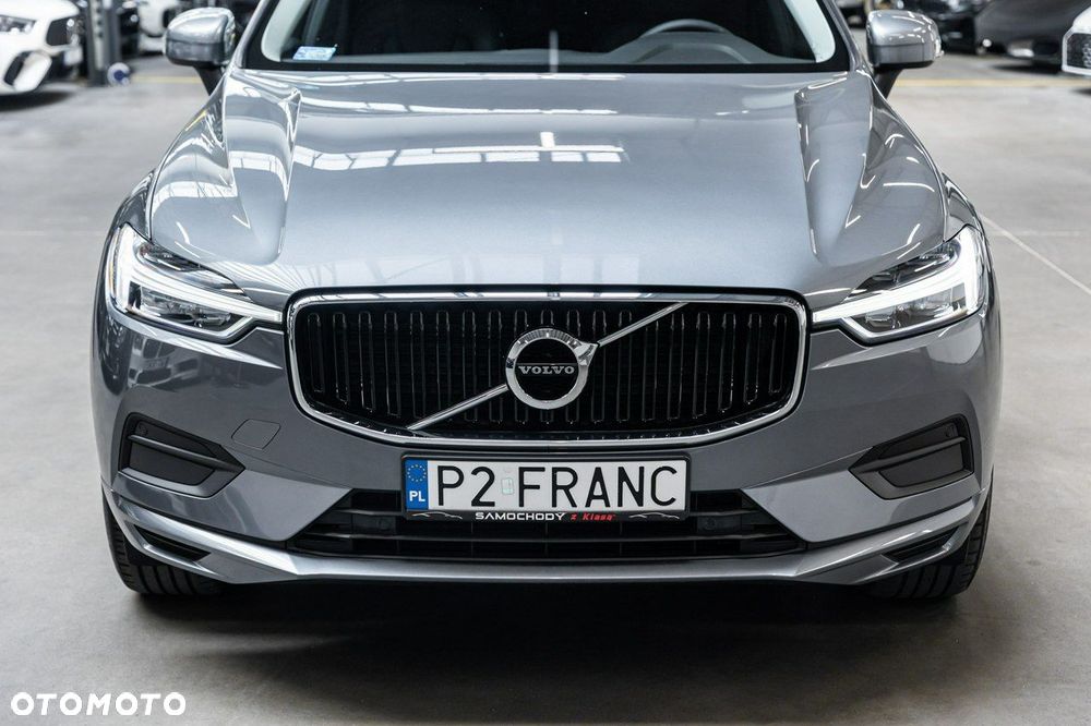 Volvo XC 60 B4 D AWD Geartronic Momentum - 16