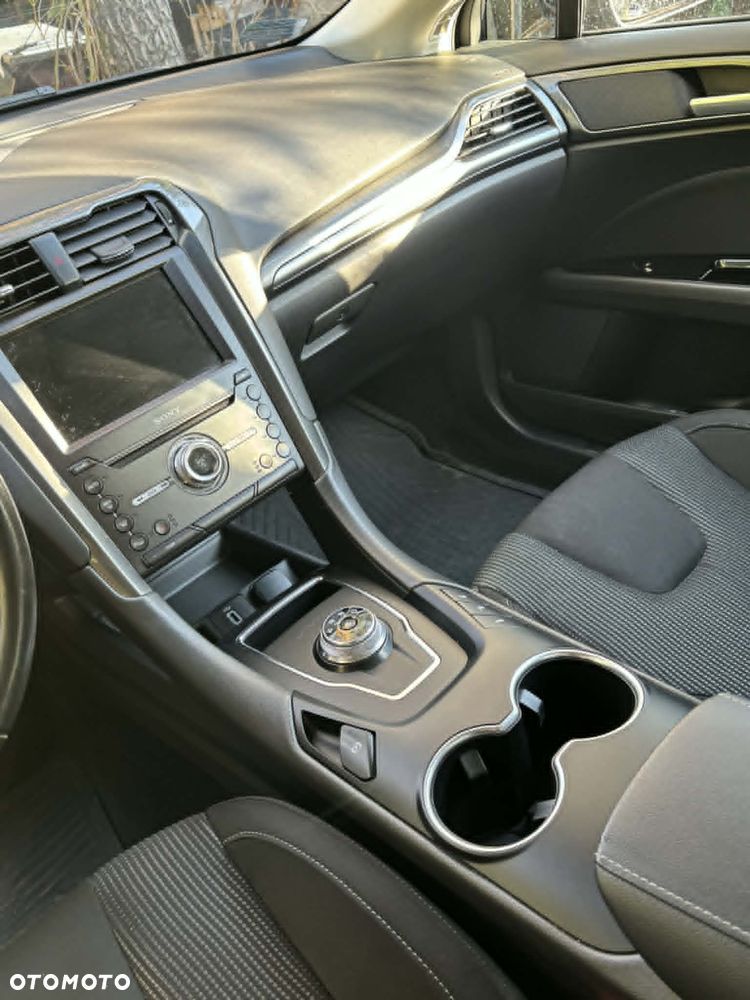 Ford Mondeo 2.0 EcoBlue Titanium - 9