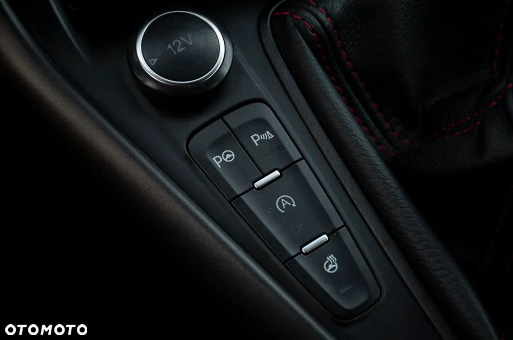 Ford Focus 1.5 EcoBoost STart-Stopp-System ST-LINE - 23