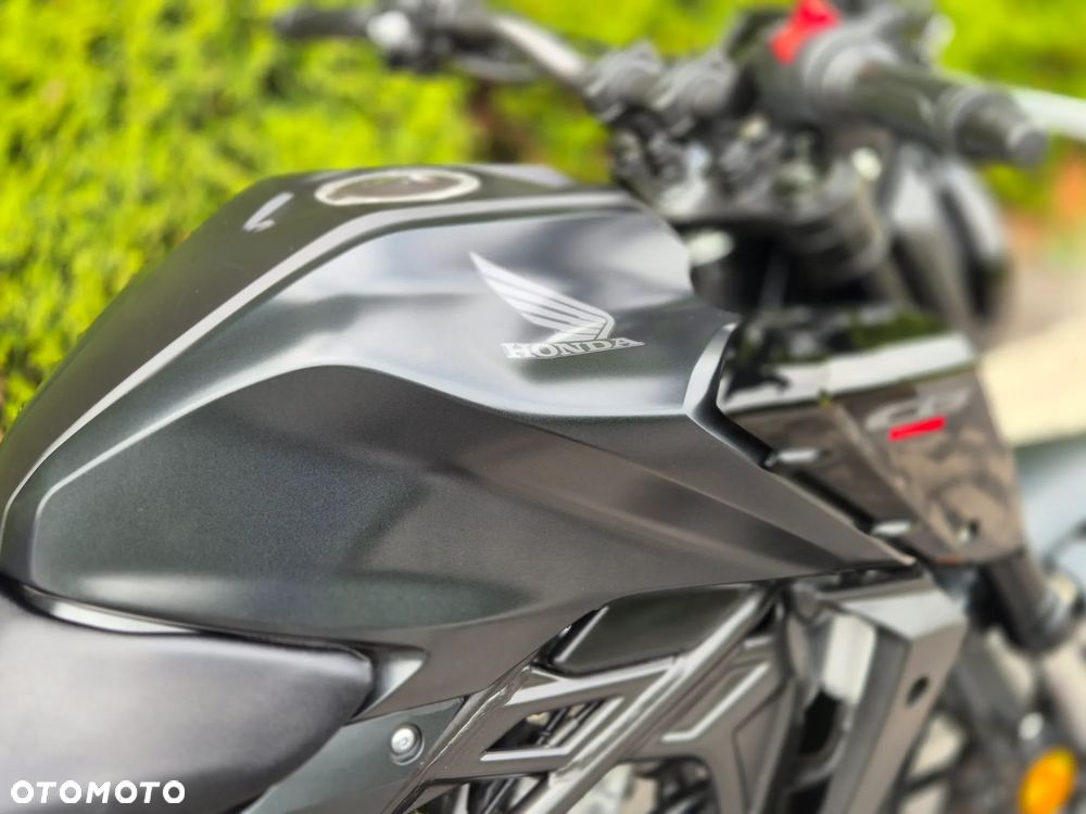 Honda CB - 15