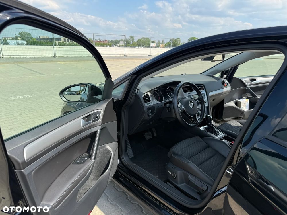 Volkswagen Golf 1.4 TSI (BlueMotion Technology) DSG Highline - 9