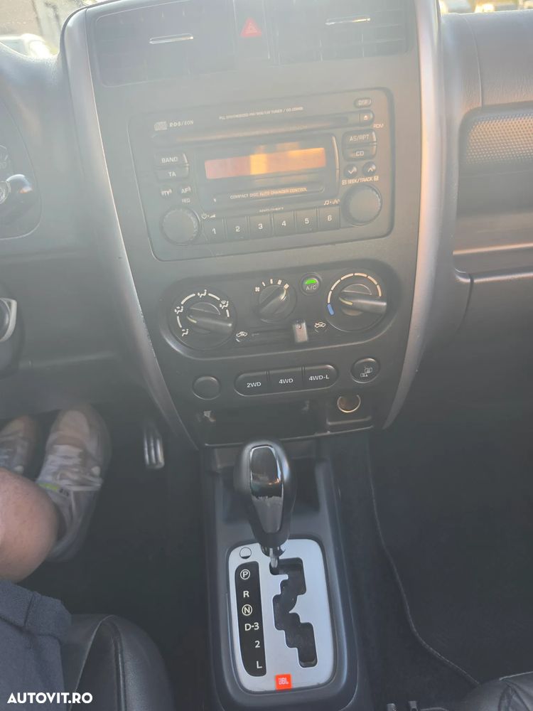 Suzuki Jimny - 4