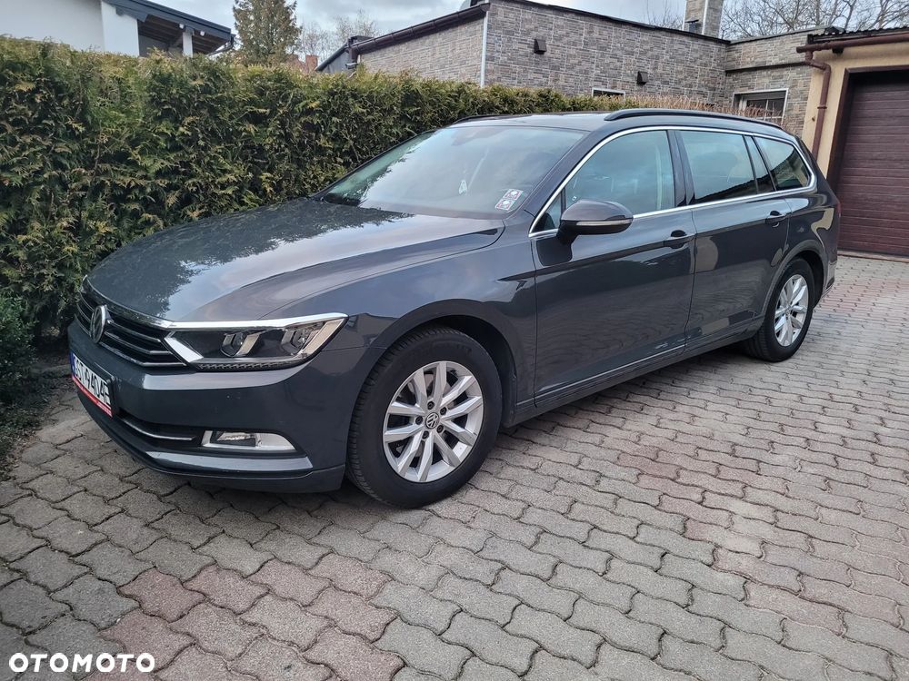 Volkswagen Passat - 22