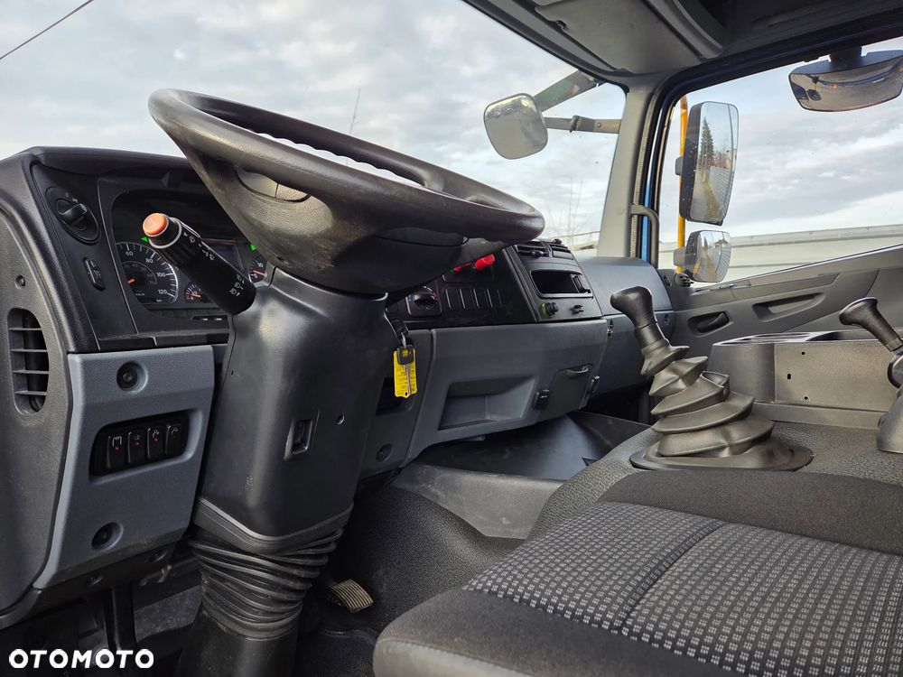 Mercedes-Benz ATEGO 1624 // PALFINGER PK12001 PILOT RADIOWY // 3 WYSUWY // HDS ŻURAW DŹWIG // 131.000km EURO 5 // MOŻLIWA ZMIANA ZABUDOWY - PRZEBUDOWA - 31