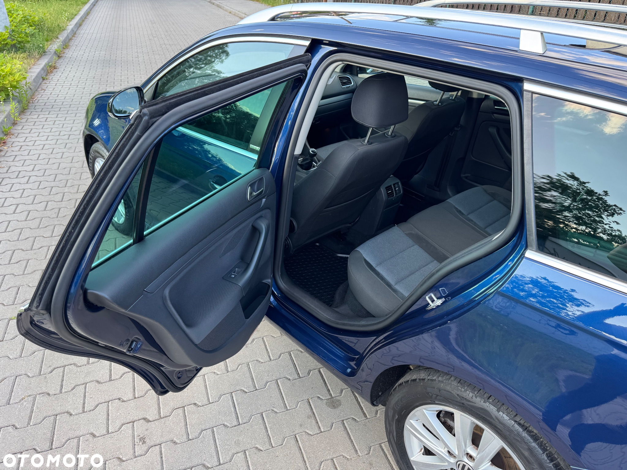 Volkswagen Golf 1.2 TSI BlueMotion Technology MATCH - 12