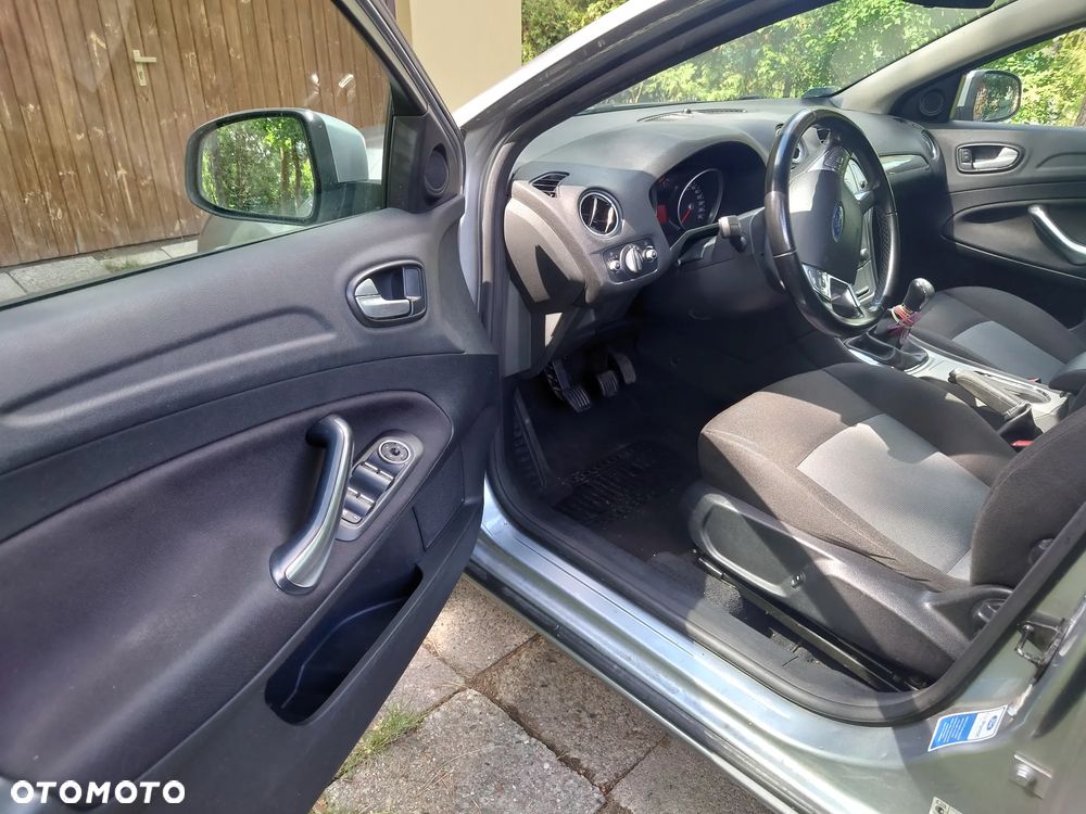 Ford Mondeo - 6
