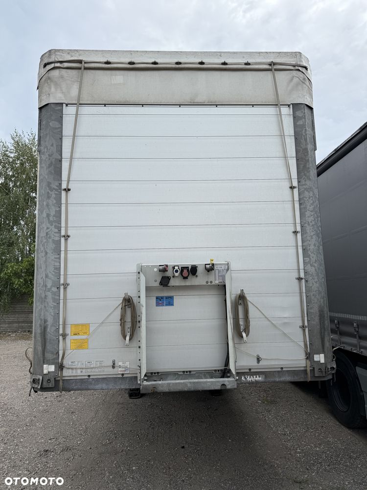 Schmitz Cargobull SCB - 7