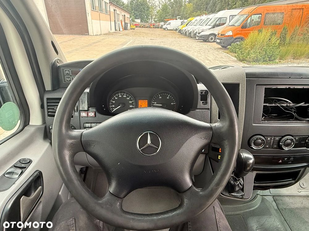 Mercedes-Benz Sprinter City 55 - 9