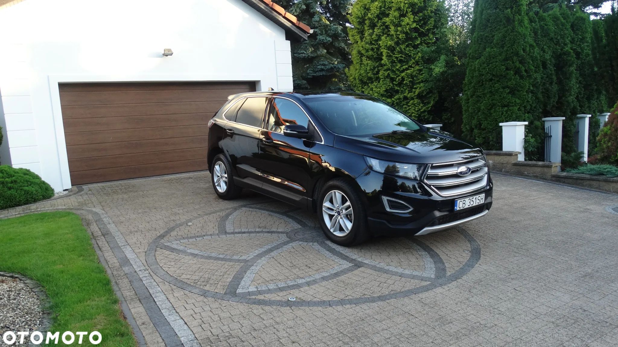 Ford Edge - 1