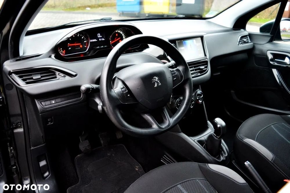 Peugeot 208 1.2 VTi Active - 6