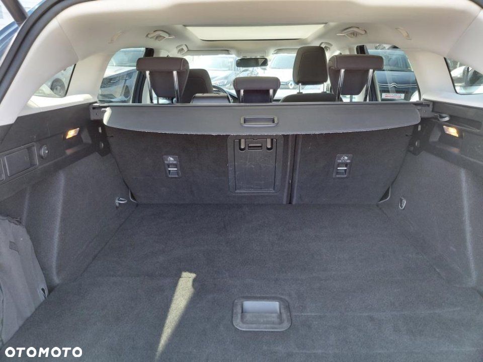 Ford Focus - 36