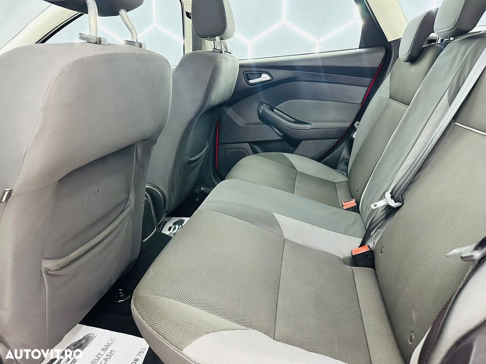 Ford Focus 1.6 TDCI DPF Trend - 15