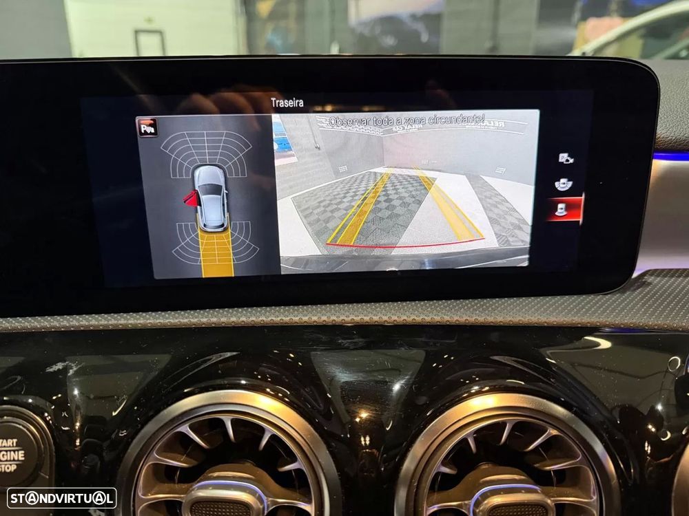 Mercedes-Benz A 250 e AMG Line - 21