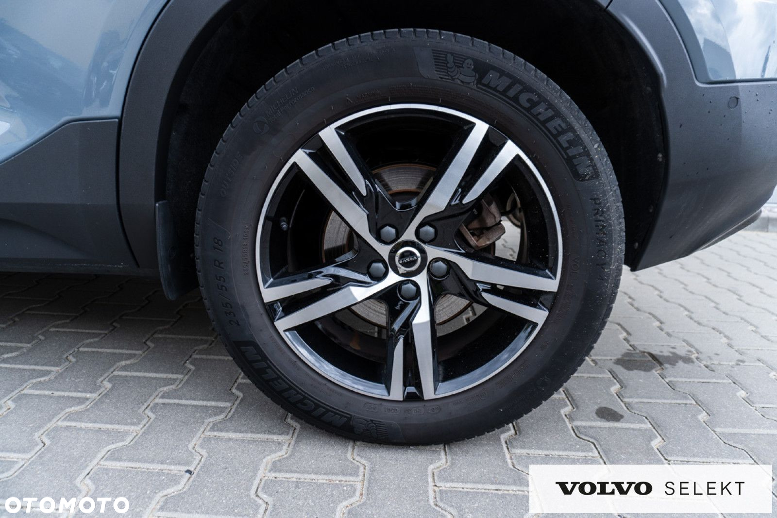 Volvo XC 40 - 25