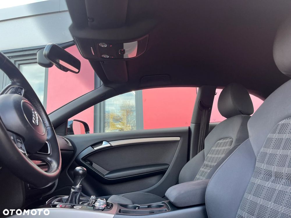 Audi A5 Coupé 2.0 TDI DPF quattro - 12