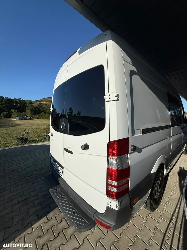 Mercedes-Benz Sprinter - 10