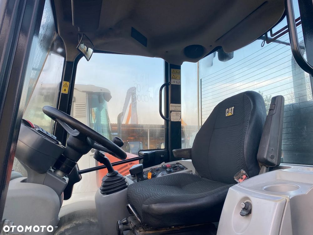 Caterpillar CAT 908H, BEZ DPF-A, ŁYŻKA OTWIERANA + WIDŁY, z NIEMIEC, SUPER STAN, - 9