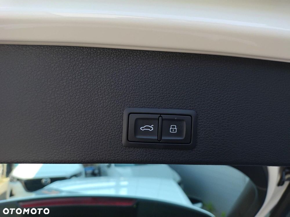 Audi Q2 35 TFSI S tronic - 32