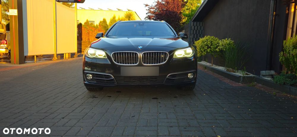 BMW Seria 5 520d Luxury Line - 1