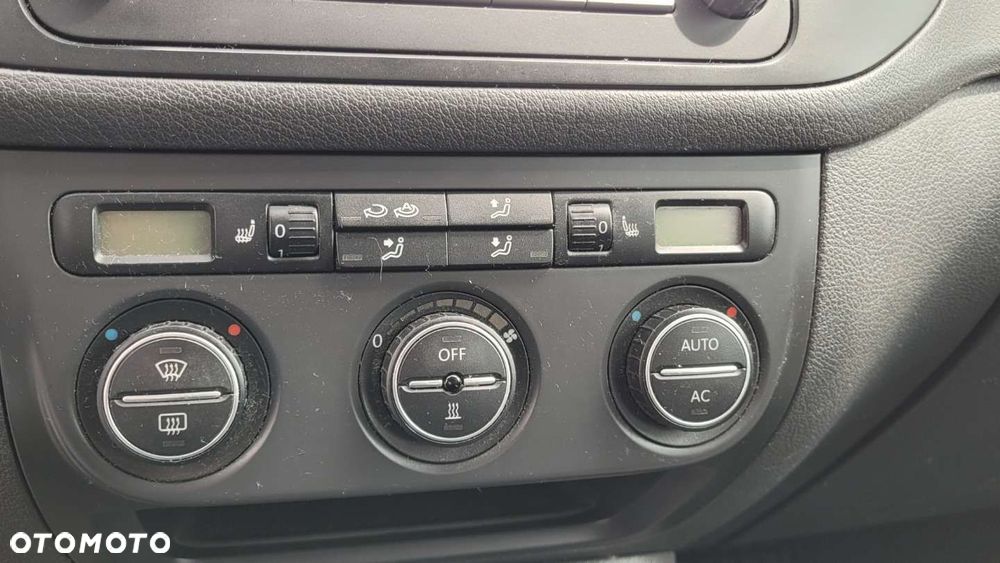Volkswagen Golf Plus - 18