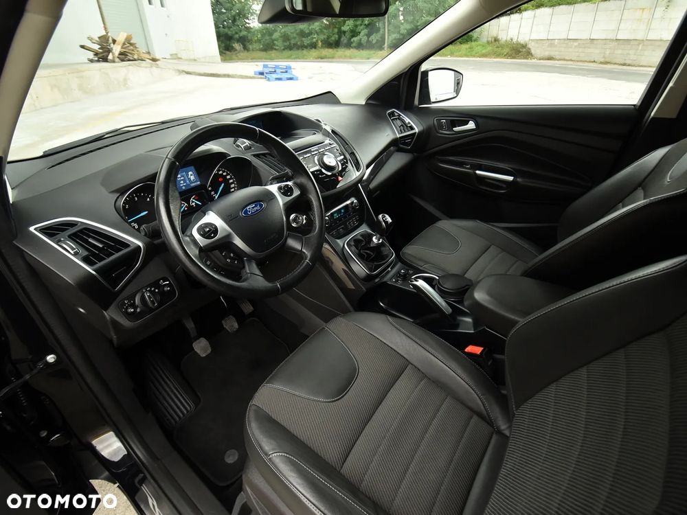 Ford Kuga - 14