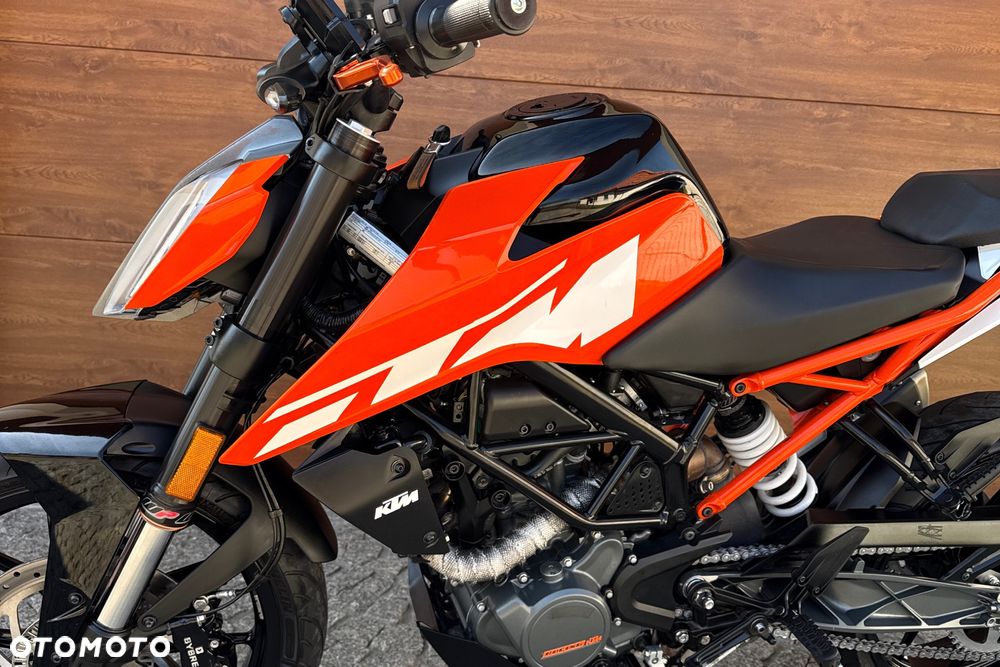 KTM Duke 125 - 20