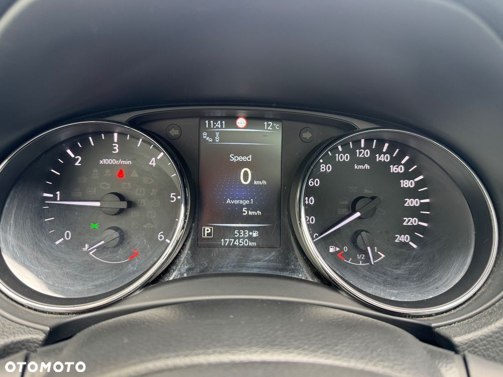 Nissan Qashqai 1.6 DCi N-Connecta Xtronic - 11