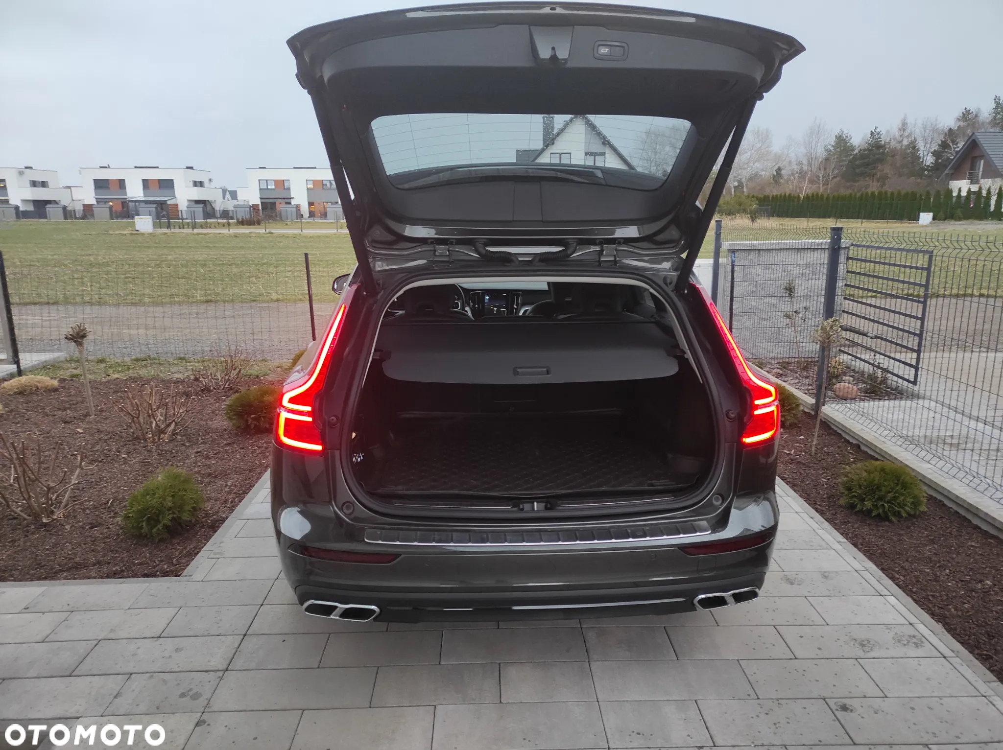 Volvo V60 D4 Momentum - 15