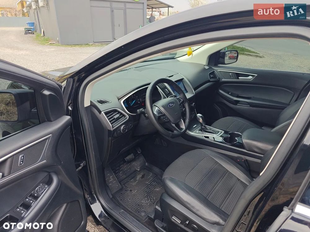 Ford Edge - 10