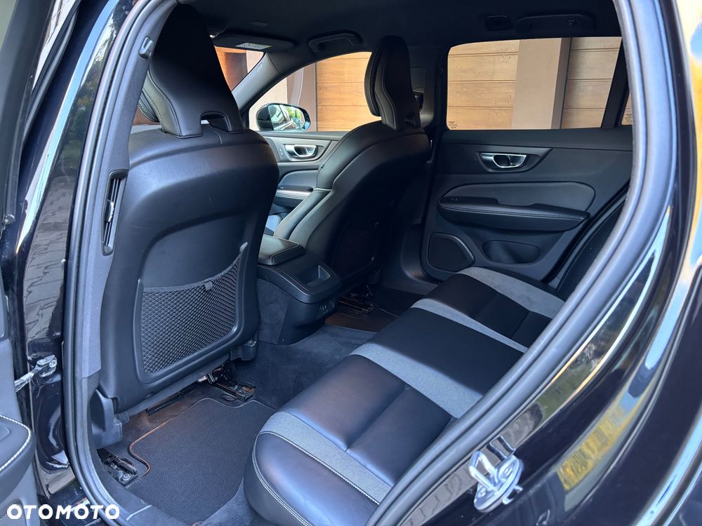 Volvo V60 - 22